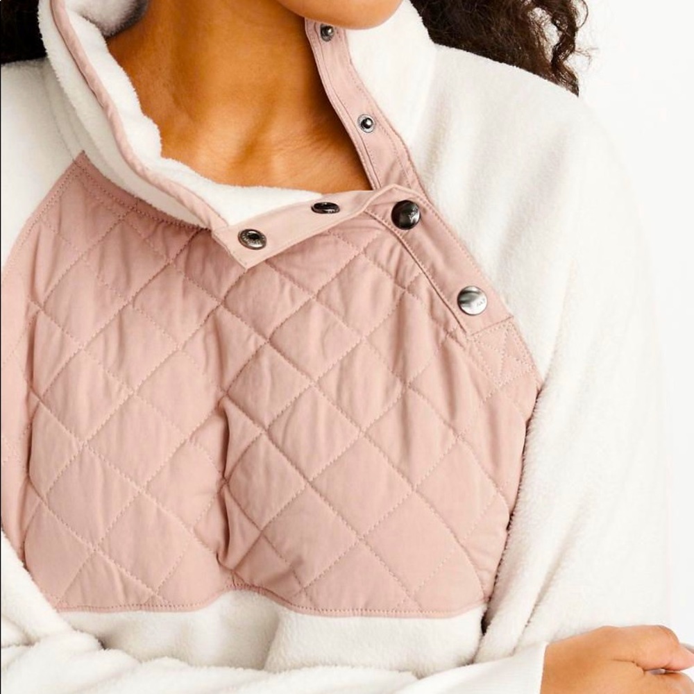 Abercrombie asymmetrical snap fleece
